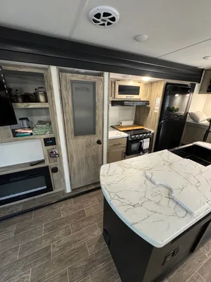 Mirasol Mobile - Forest River Cherokee alpha wolf Travel Trailer