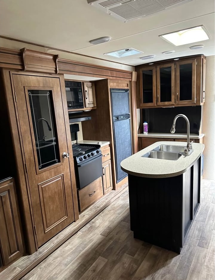 James's Grand Design 313rlts Travel Trailer