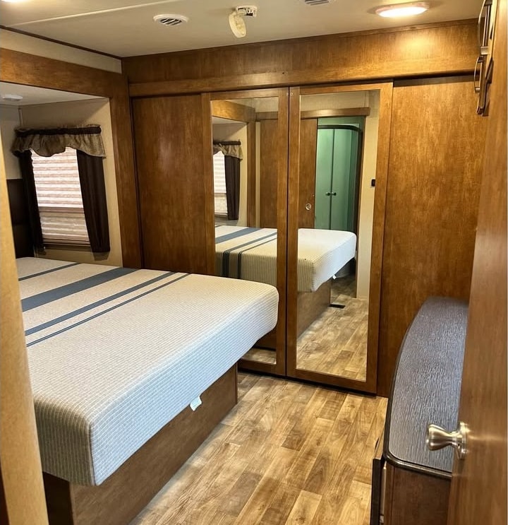 James's Grand Design 313rlts Travel Trailer