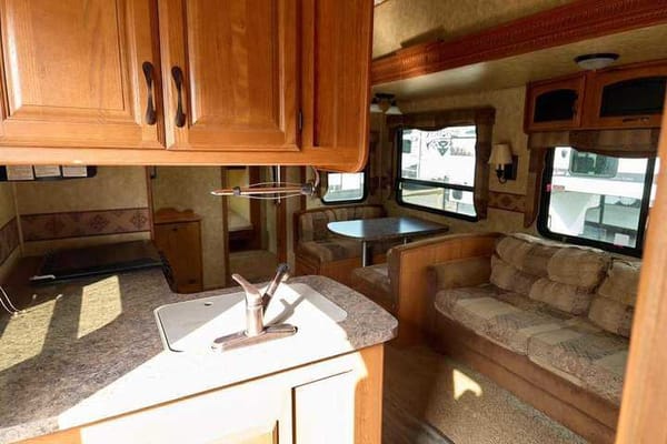 Sandpiper BH Fifth Wheel family unit