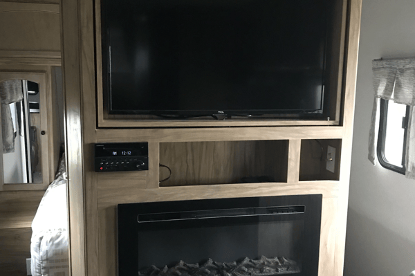 Freedom Express Bunkhouse Trailer