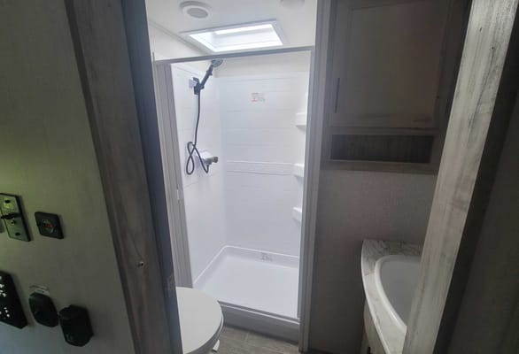Family getaway 5th wheel camper.