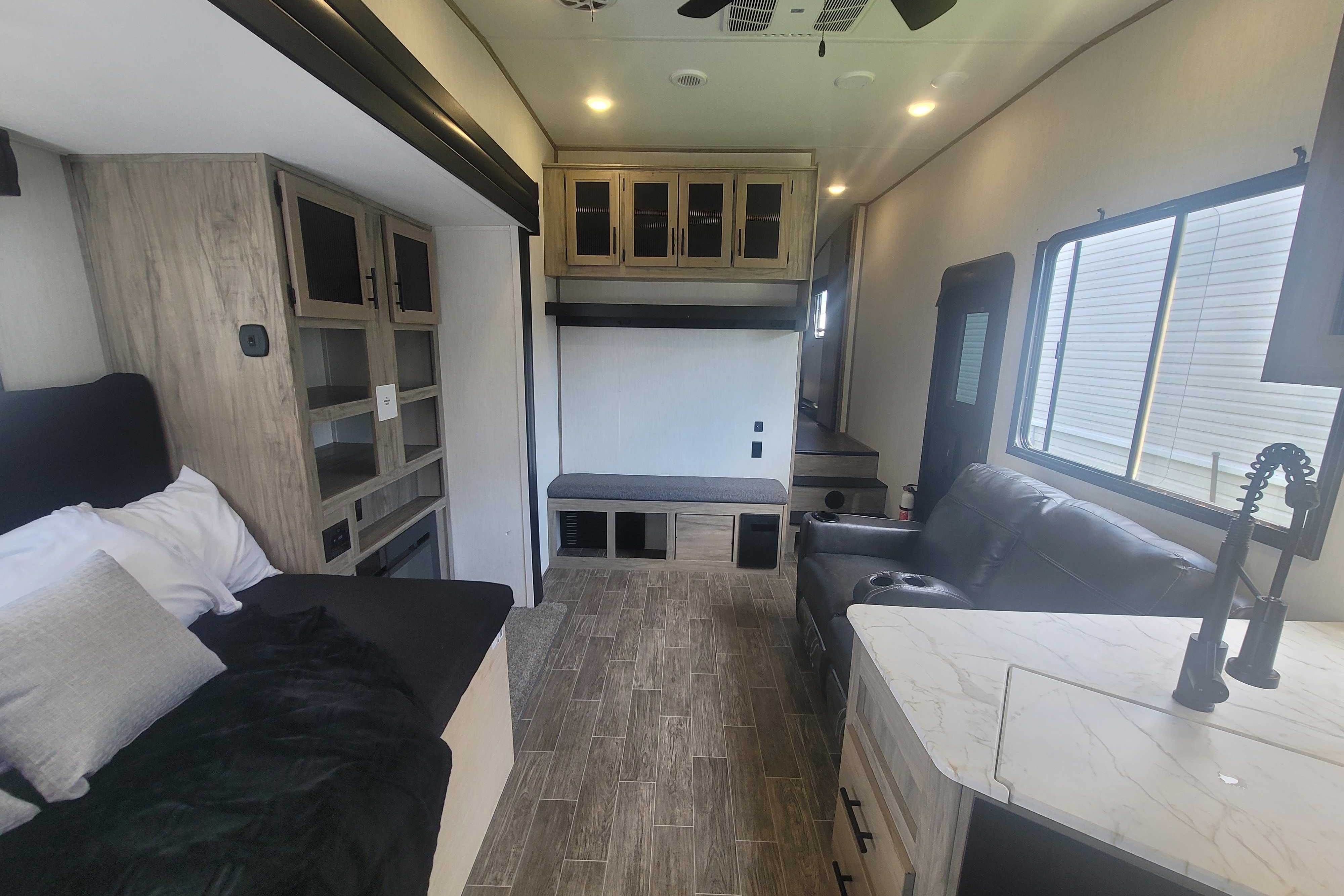 Family getaway 5th wheel camper.