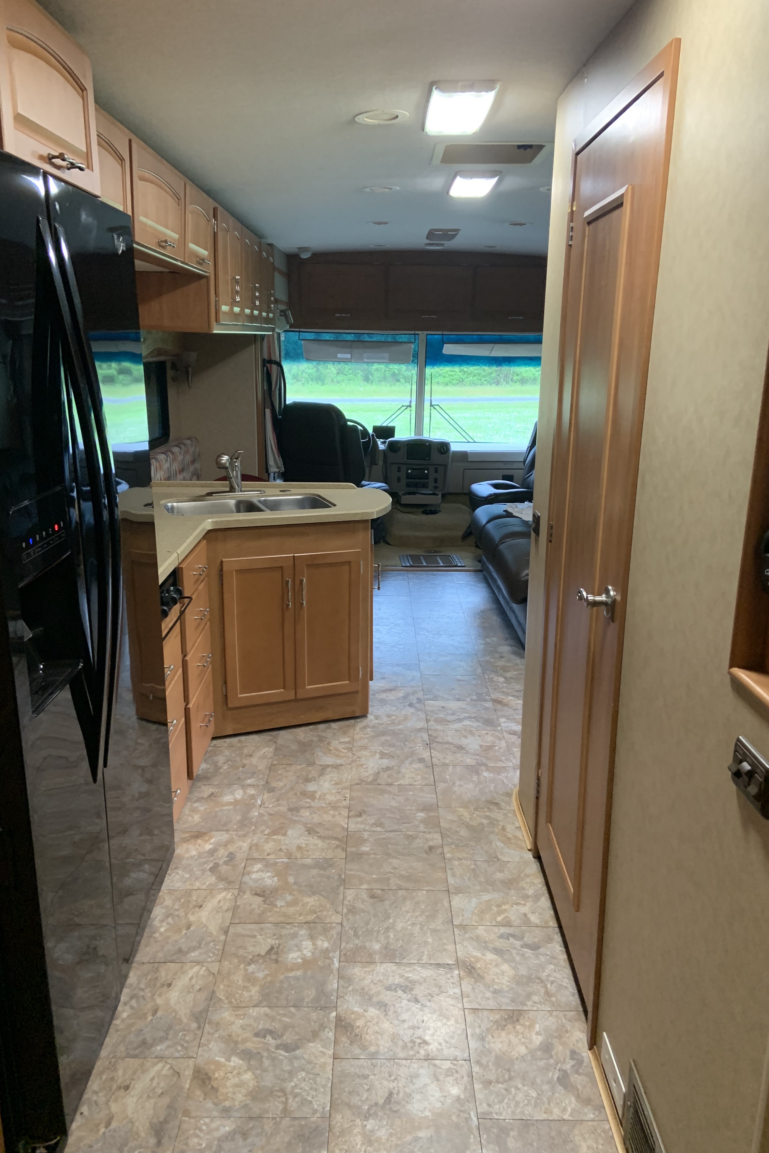 Rick's Winnebago Voyager Class A