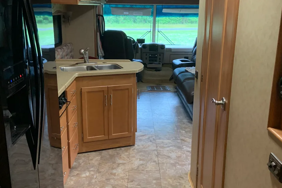 Rick's Winnebago Voyager Class A