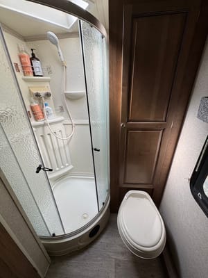 Juniper Skye - 2019 Forest River Rockwood Mini-Lite *Pet Friendly*