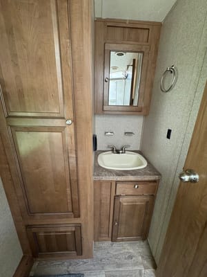 Juniper Skye - 2019 Forest River Rockwood Mini-Lite *Pet Friendly*