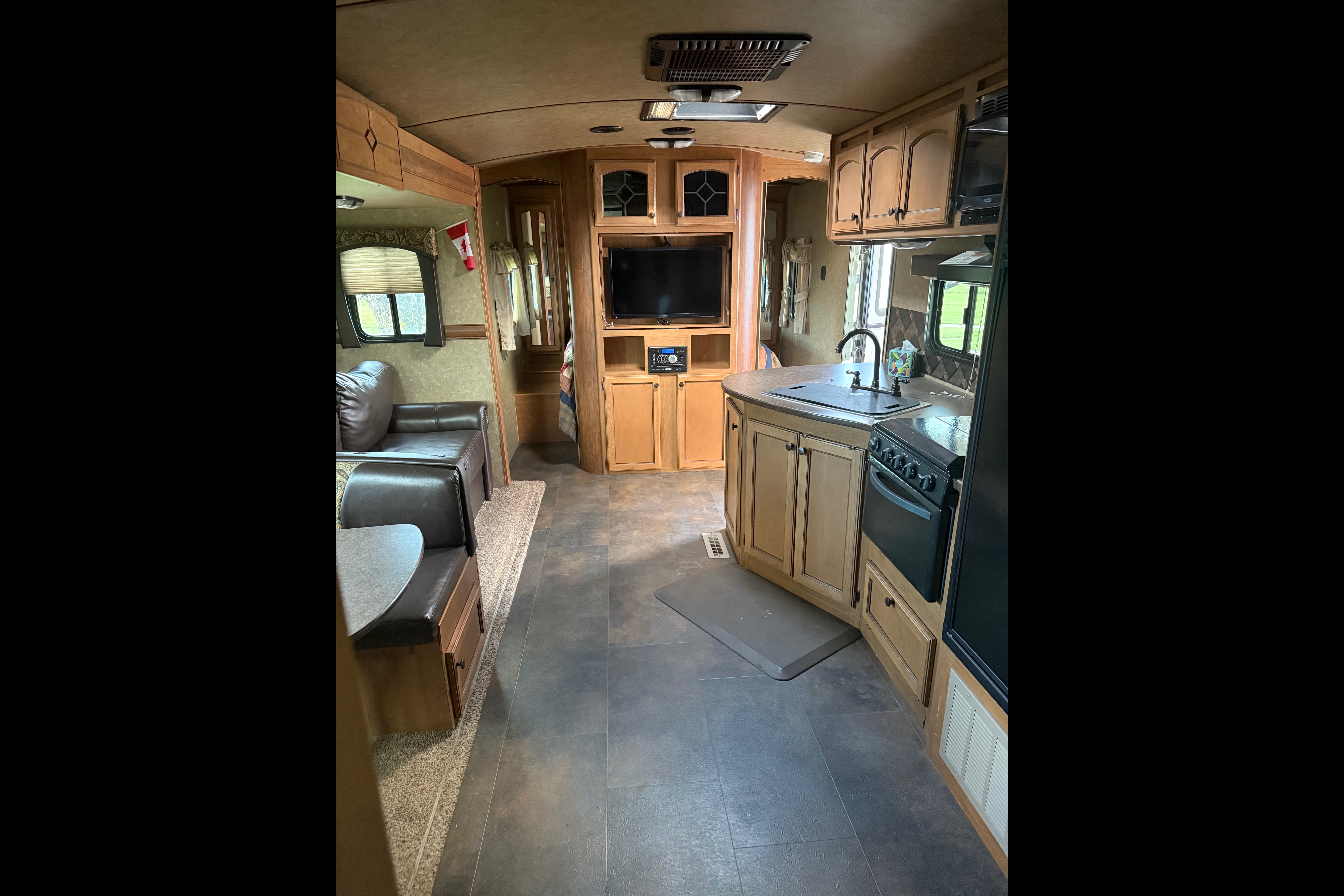 Suzie's Beautiful home on Wheels!