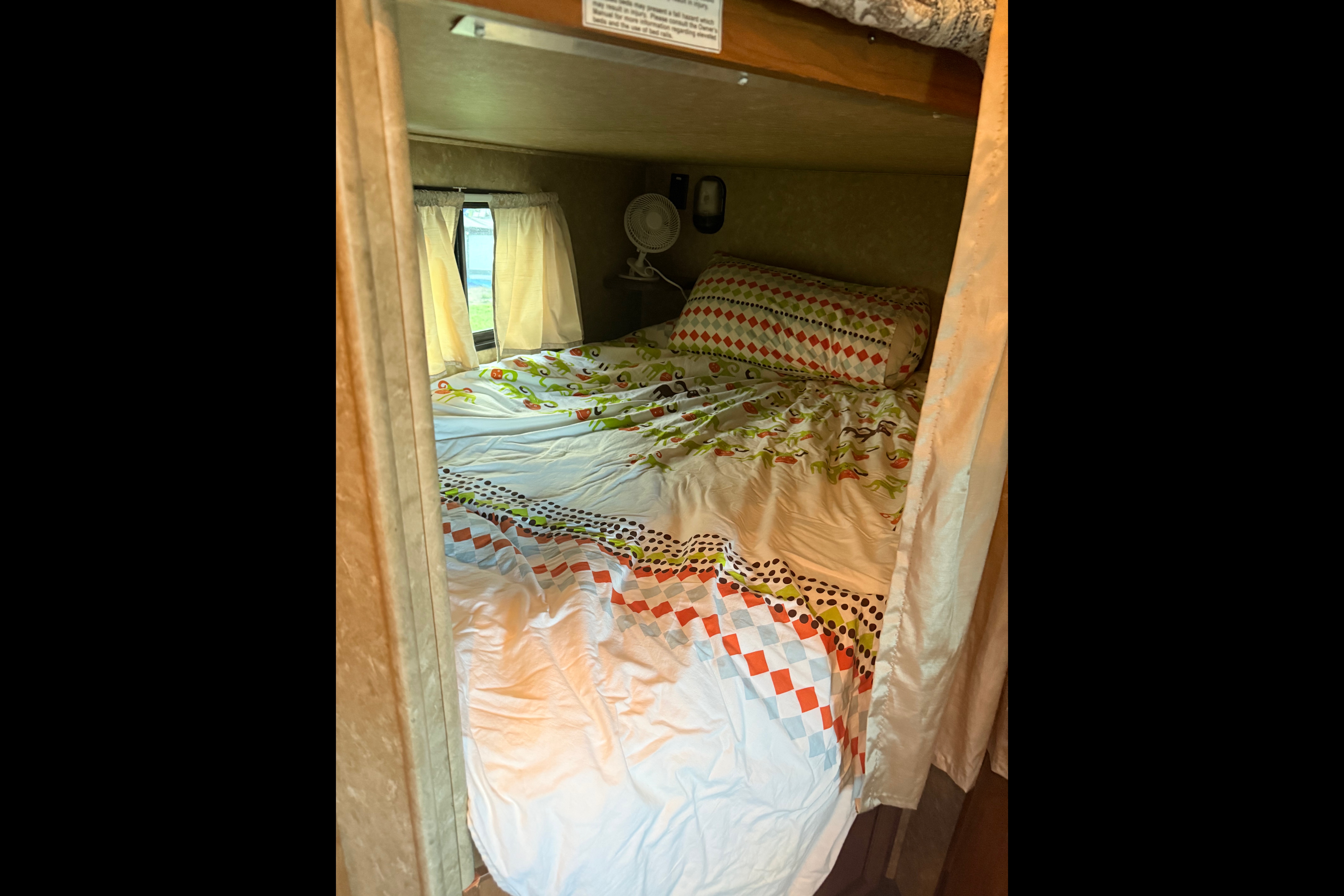 Suzie's Beautiful home on Wheels!