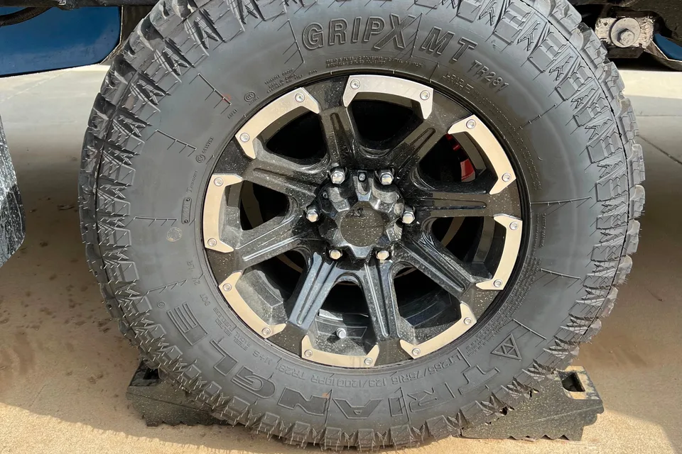 Off Road OBI Dweller 15 Hybrid