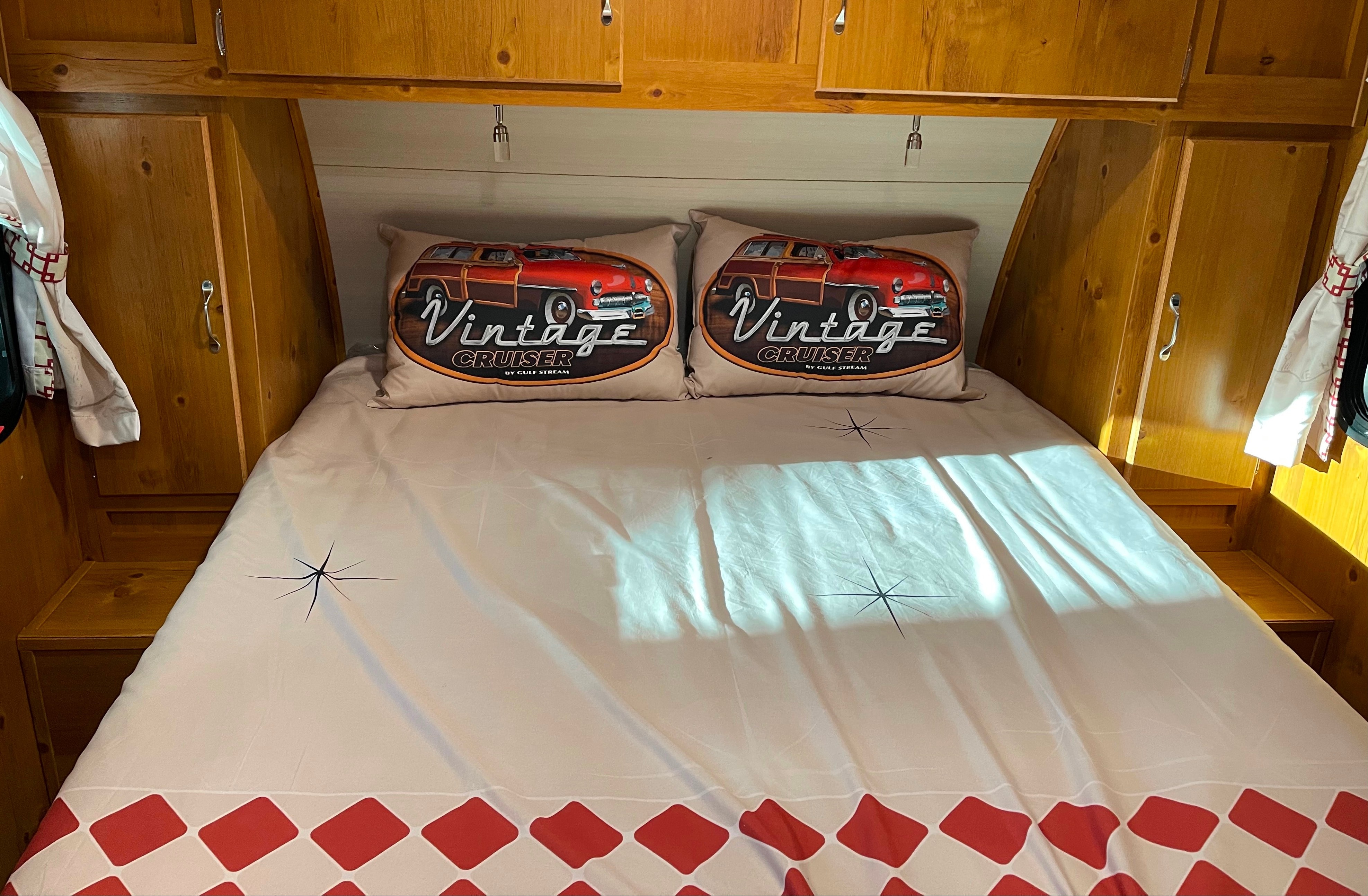 Brian's Gulf Stream Vintage Cruiser Travel Trailer
