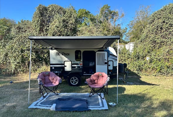 Rosemary's pet friendly camper