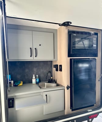 Rosemary's pet friendly camper