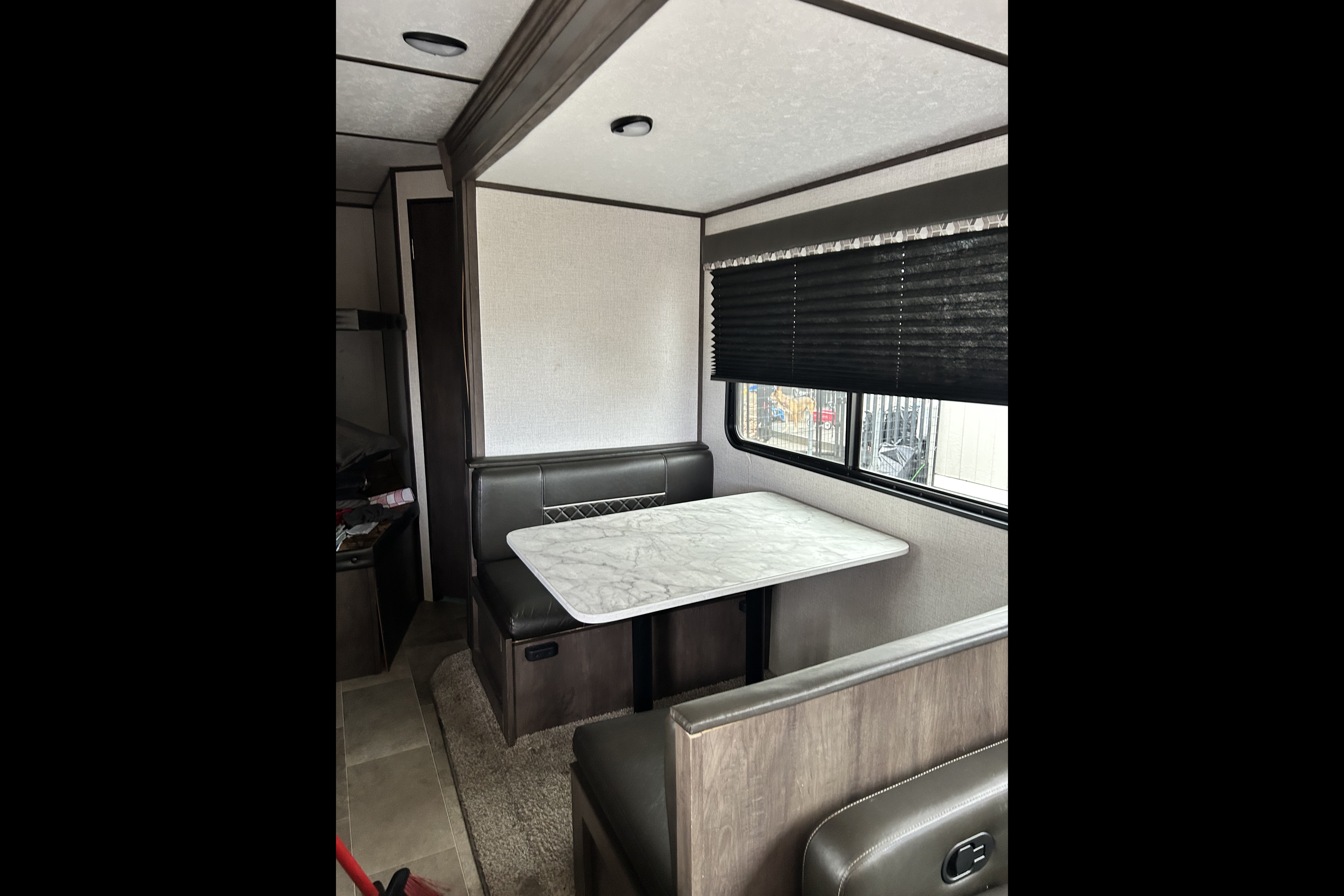Tiauna's Coleman Lantern LT Travel Trailer
