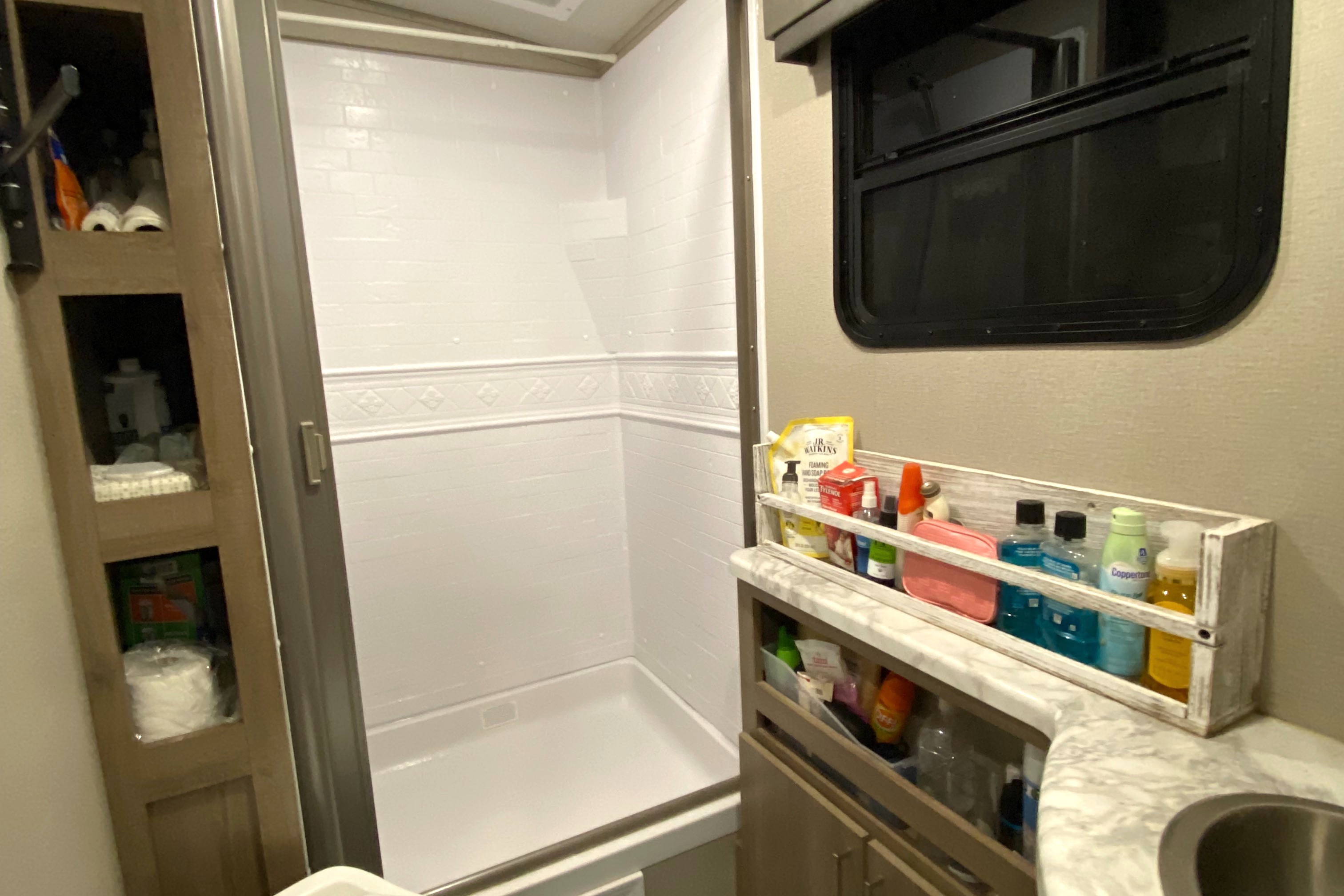 2022 Grand Design Imagine 29' Travel Trailer sleeps 4 - camping site included