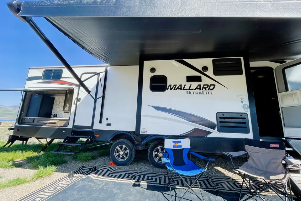 Luxury Heartland Mallard M33 - Travel Trailer
