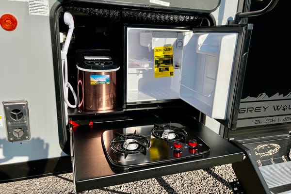 π Family RV β Sleeps 6 Comfortably | Solar + Starlink + Outdoor Kitchen πππ²