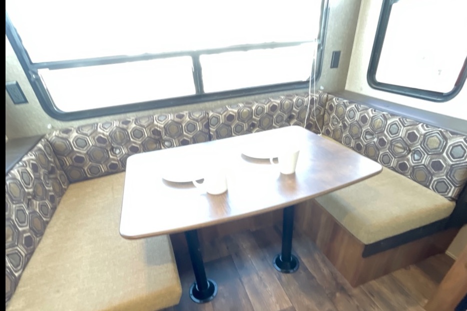 Cozy,Comfort & Budget friendly Trailer