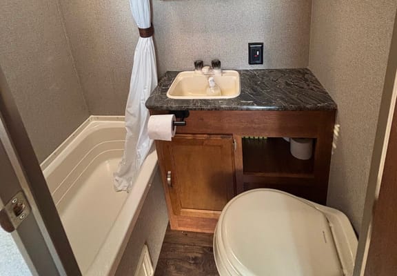 Cozy,Comfort & Budget friendly Trailer