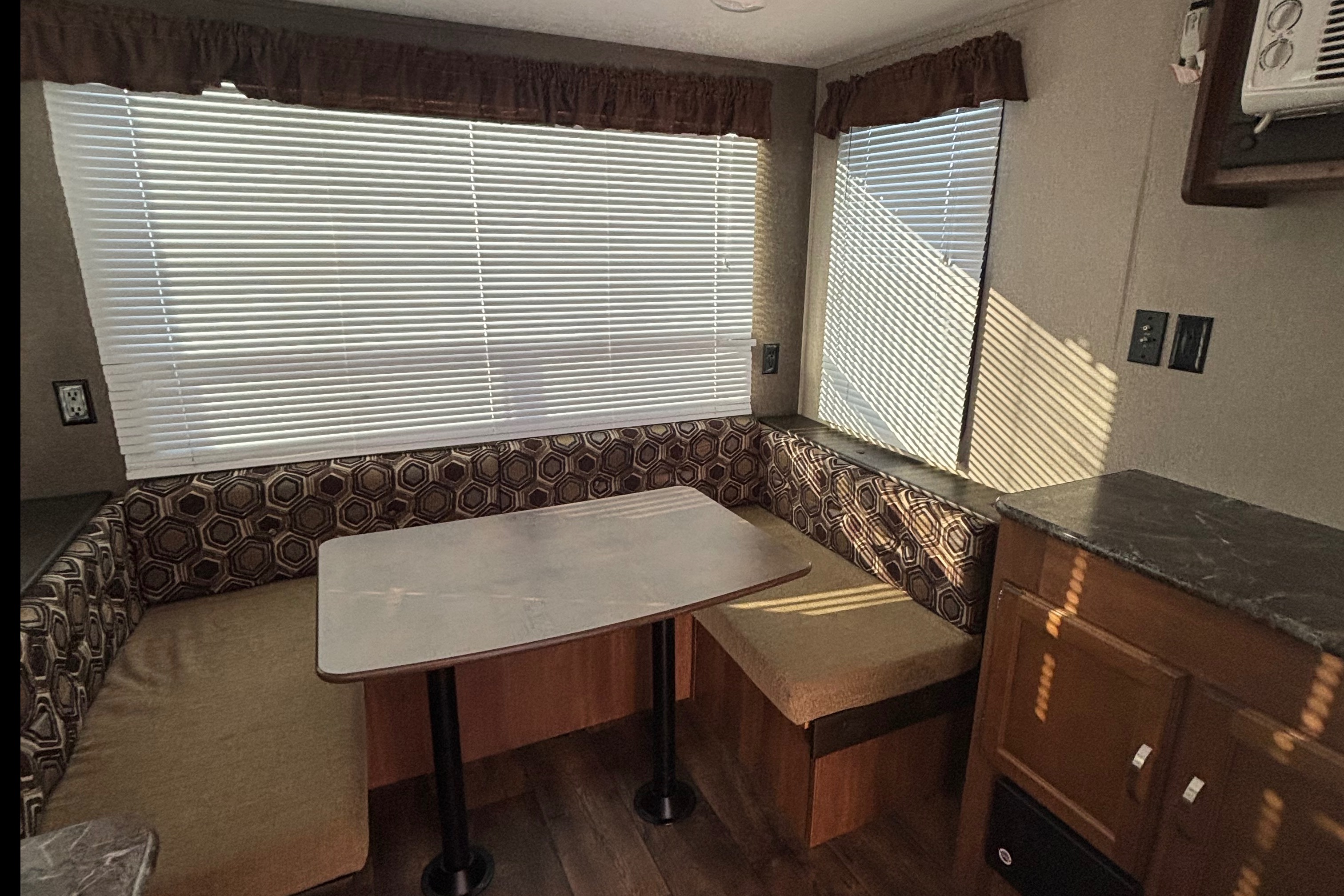 Cozy,Comfort & Budget friendly Trailer