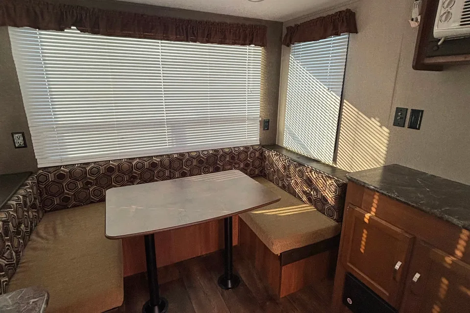 Cozy,Comfort & Budget friendly Trailer