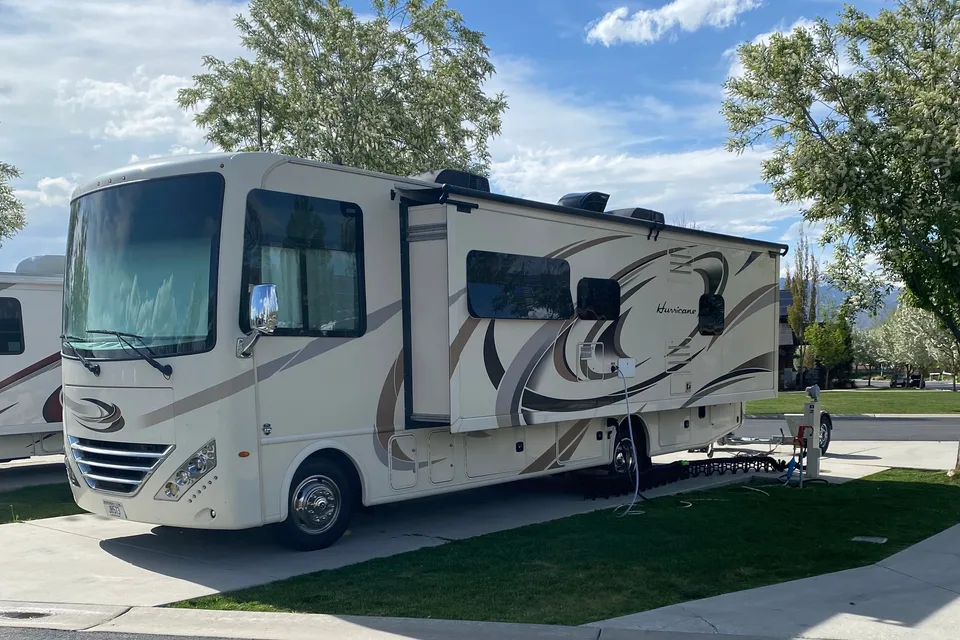 Class A Motor Coach - Pets Allowed