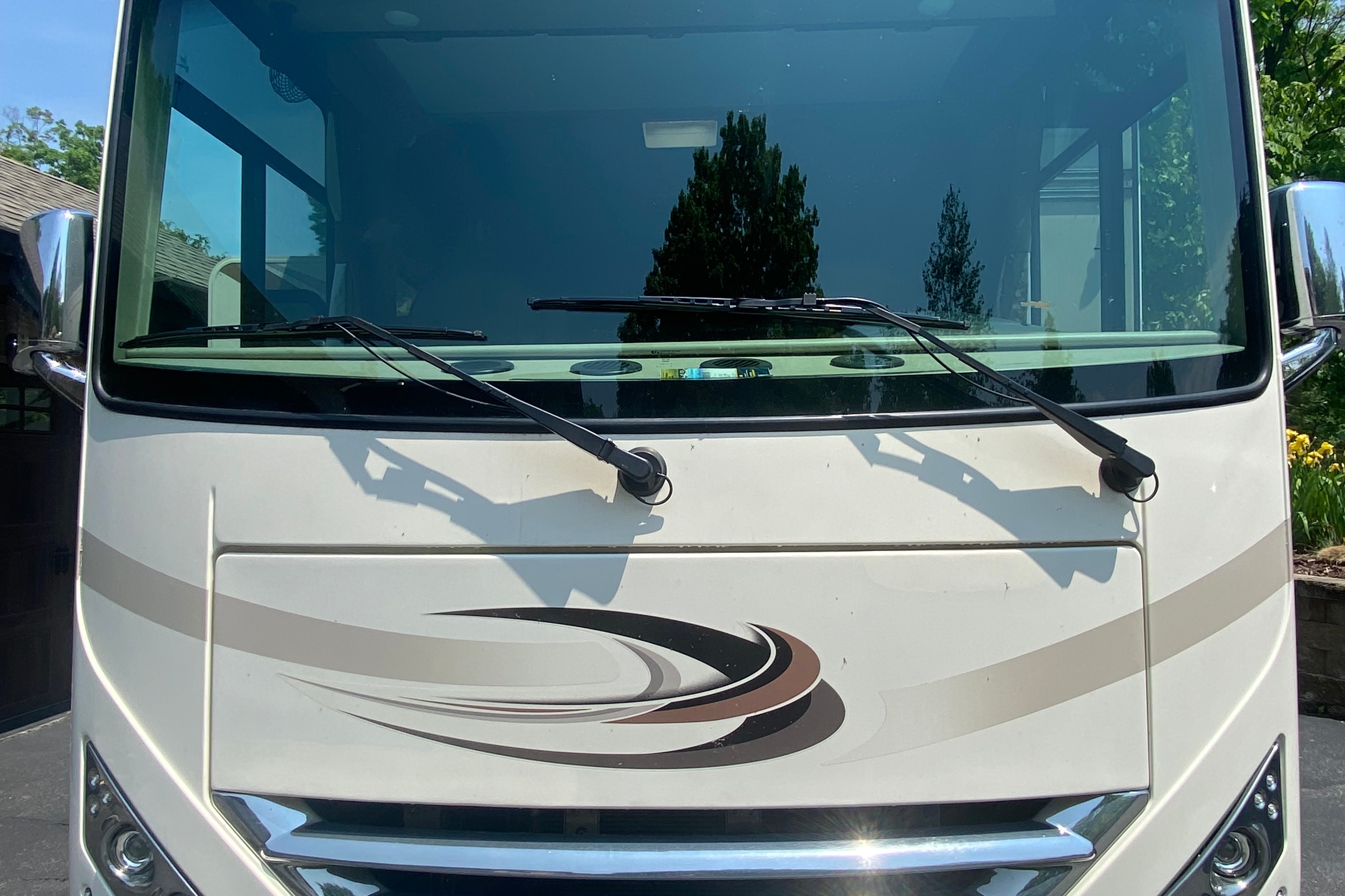 Class A Motor Coach - Pets Allowed