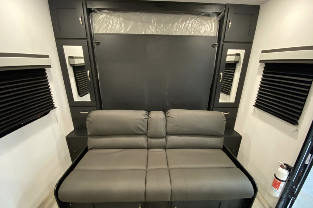 Joe's Coachmen Freedom Express 22SE Travel Trailer