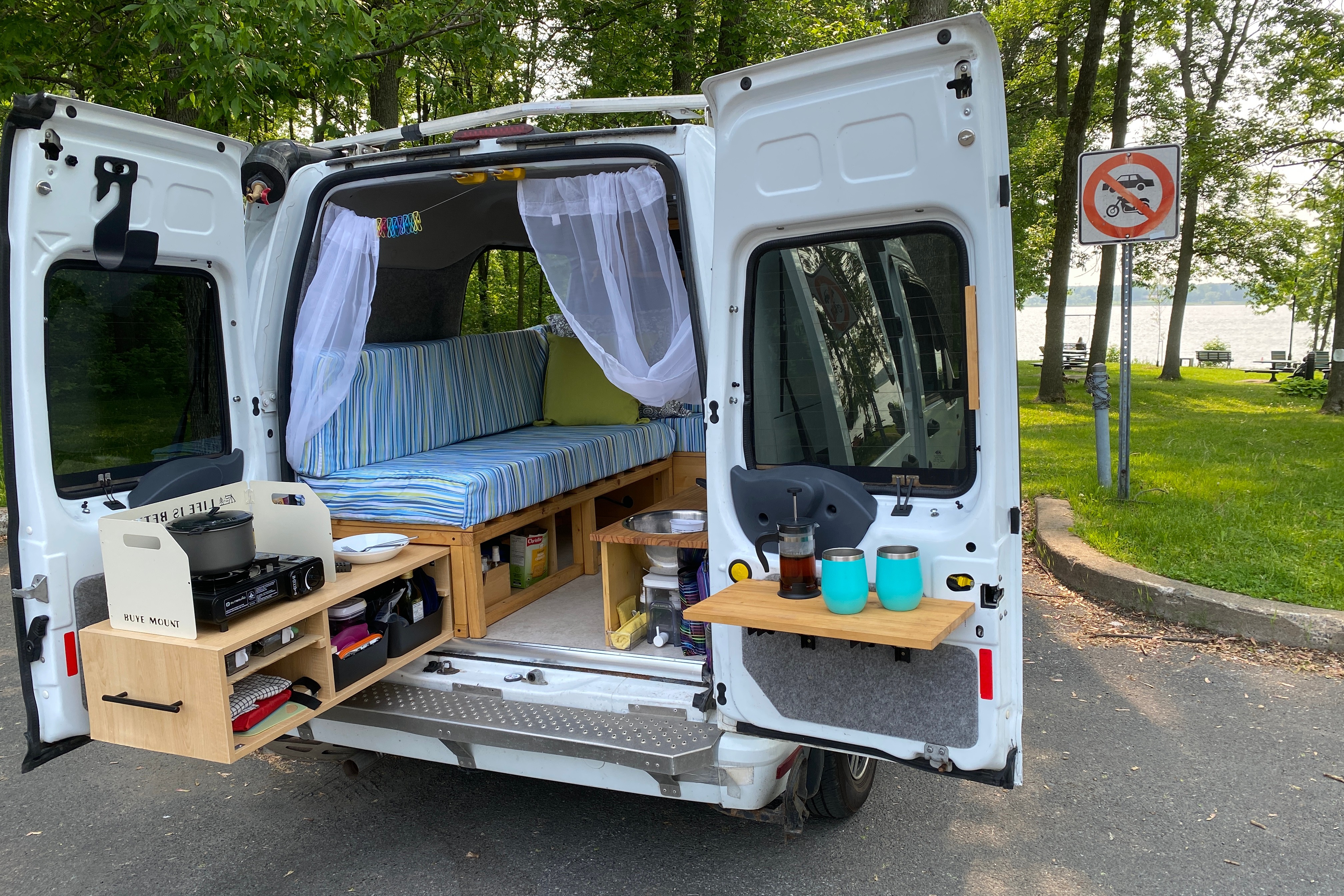 Lily-The-Van Ford Transit Connect Campervan