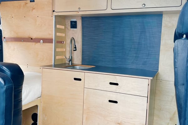 Vanny DeVito RAM ProMaster 2022