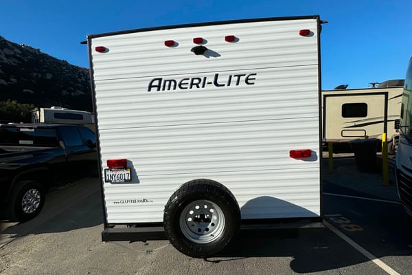 2022 travel trailer
