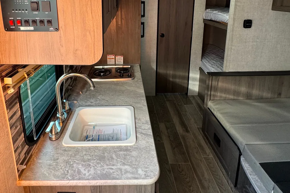 2022 travel trailer 