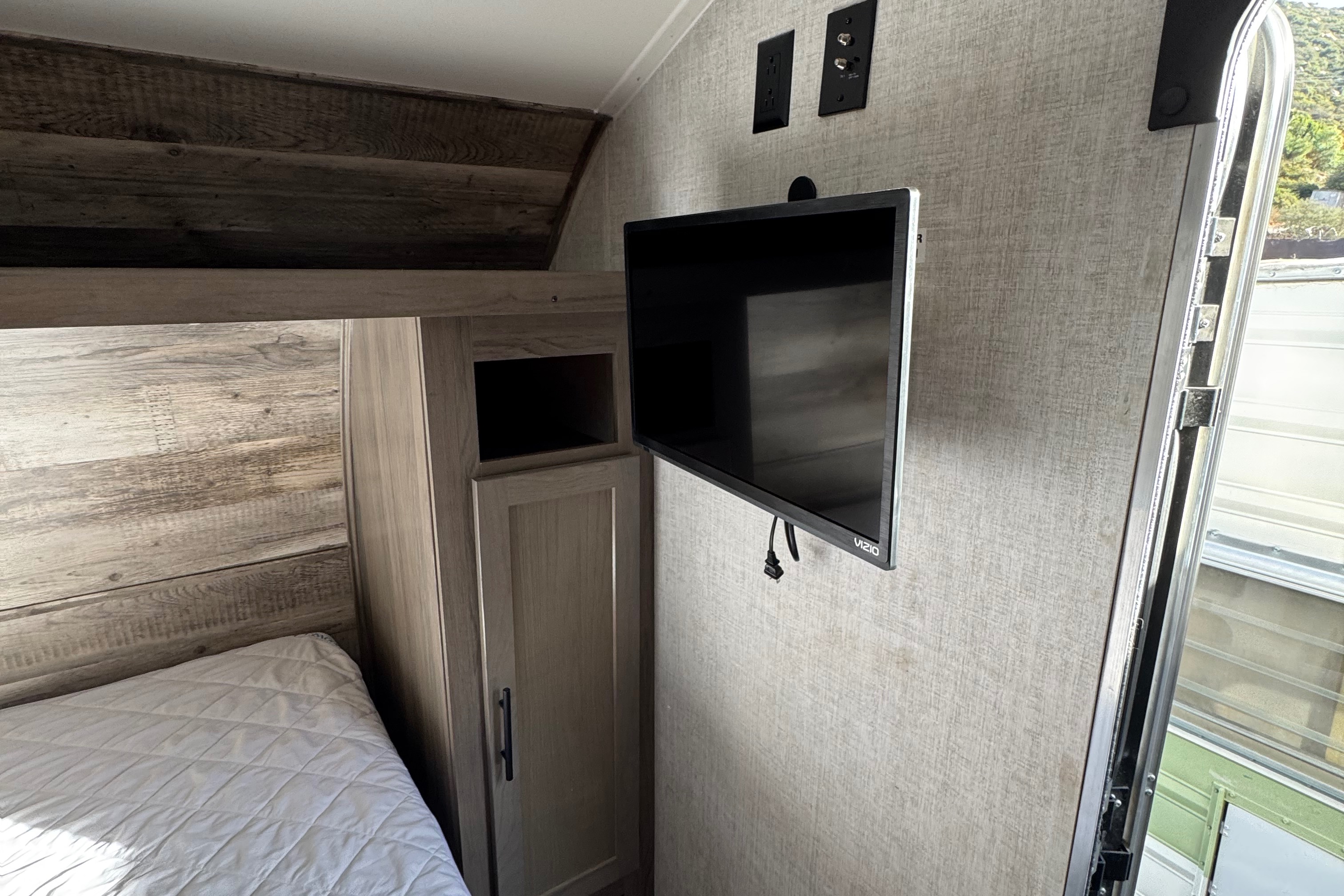2022 travel trailer 