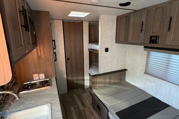 2022 travel trailer