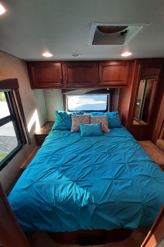 Finny's Jayco Greyhawk Class C
