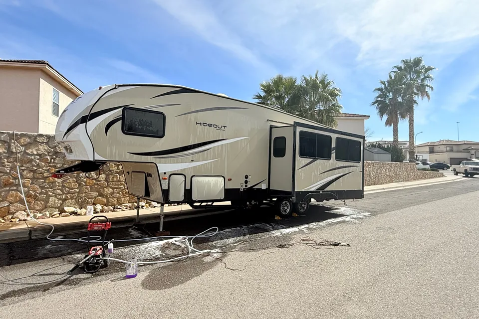 Trini's Keystone Hideout Fifth Wheel