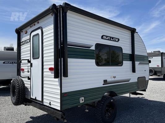 Adventure Ready 2025 16 Foot Camper