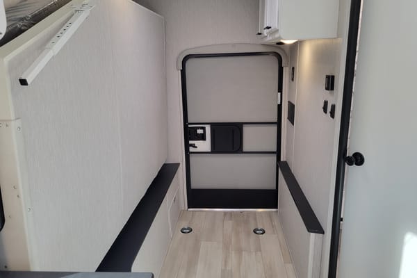 GM's Coachmen Cross trail 21XG Class C