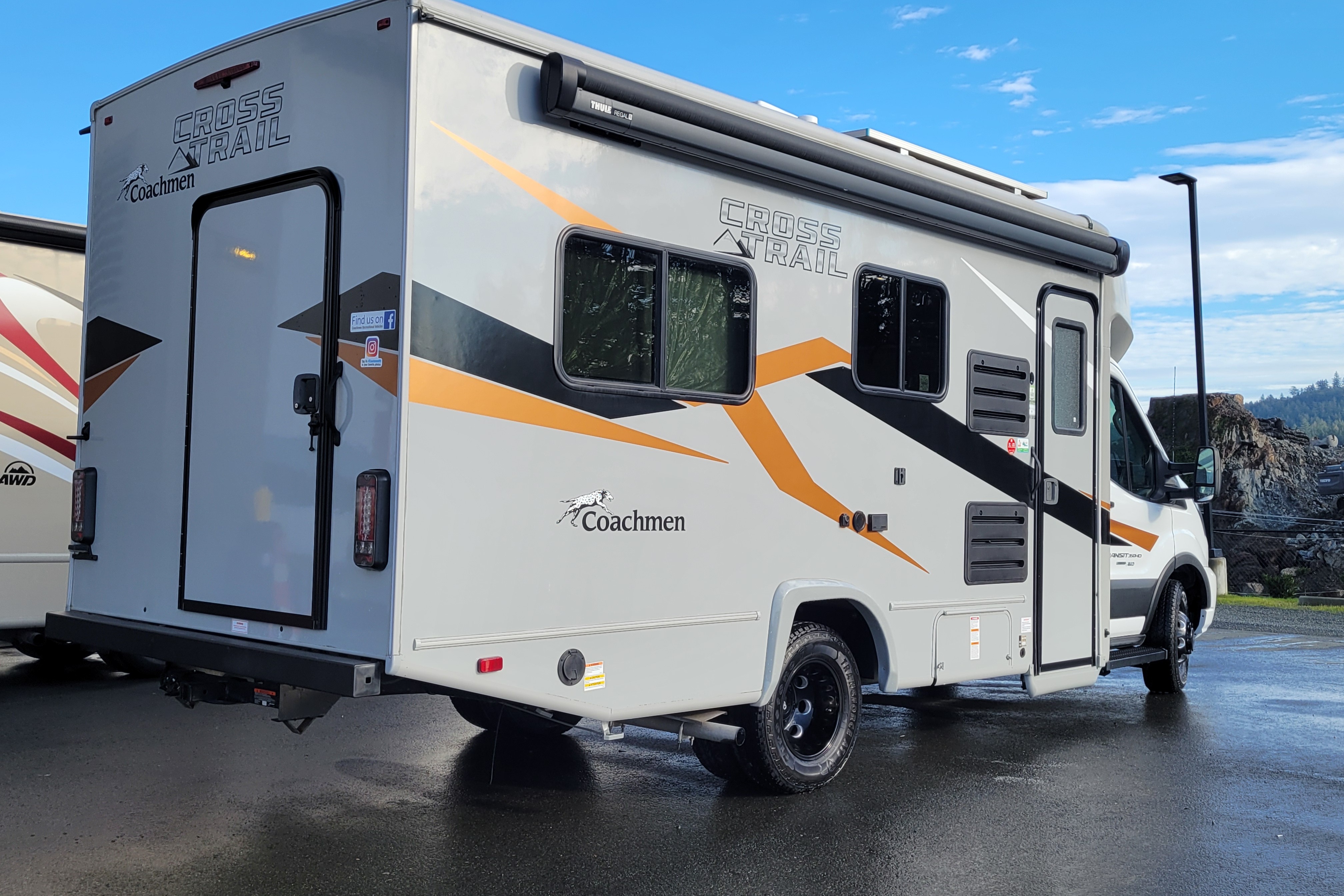 GM's Coachmen Cross trail 21XG Class C
