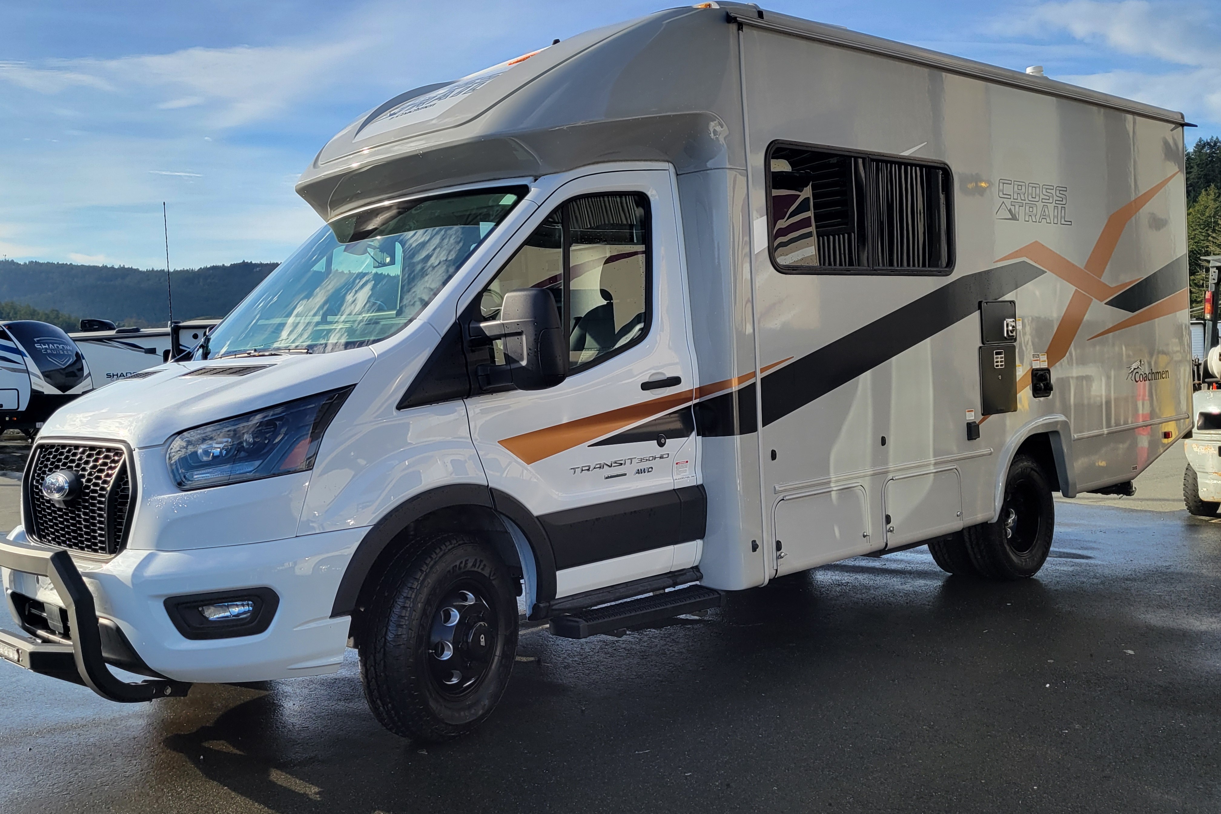 GM's Coachmen Cross trail 21XG Class C