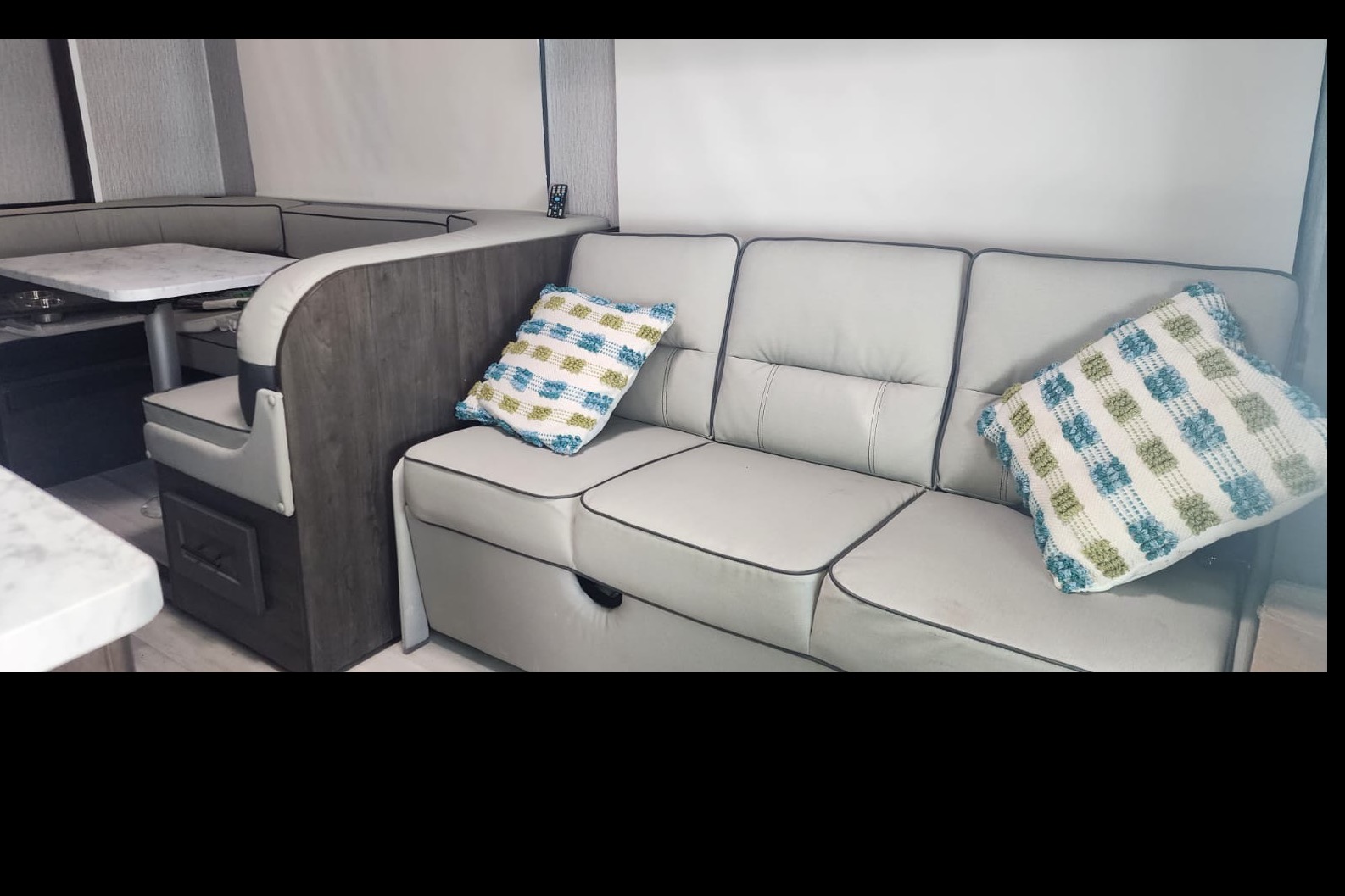 Coachmen leprechaun Class C