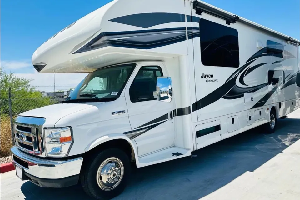 Jayco Greyhawk Class C