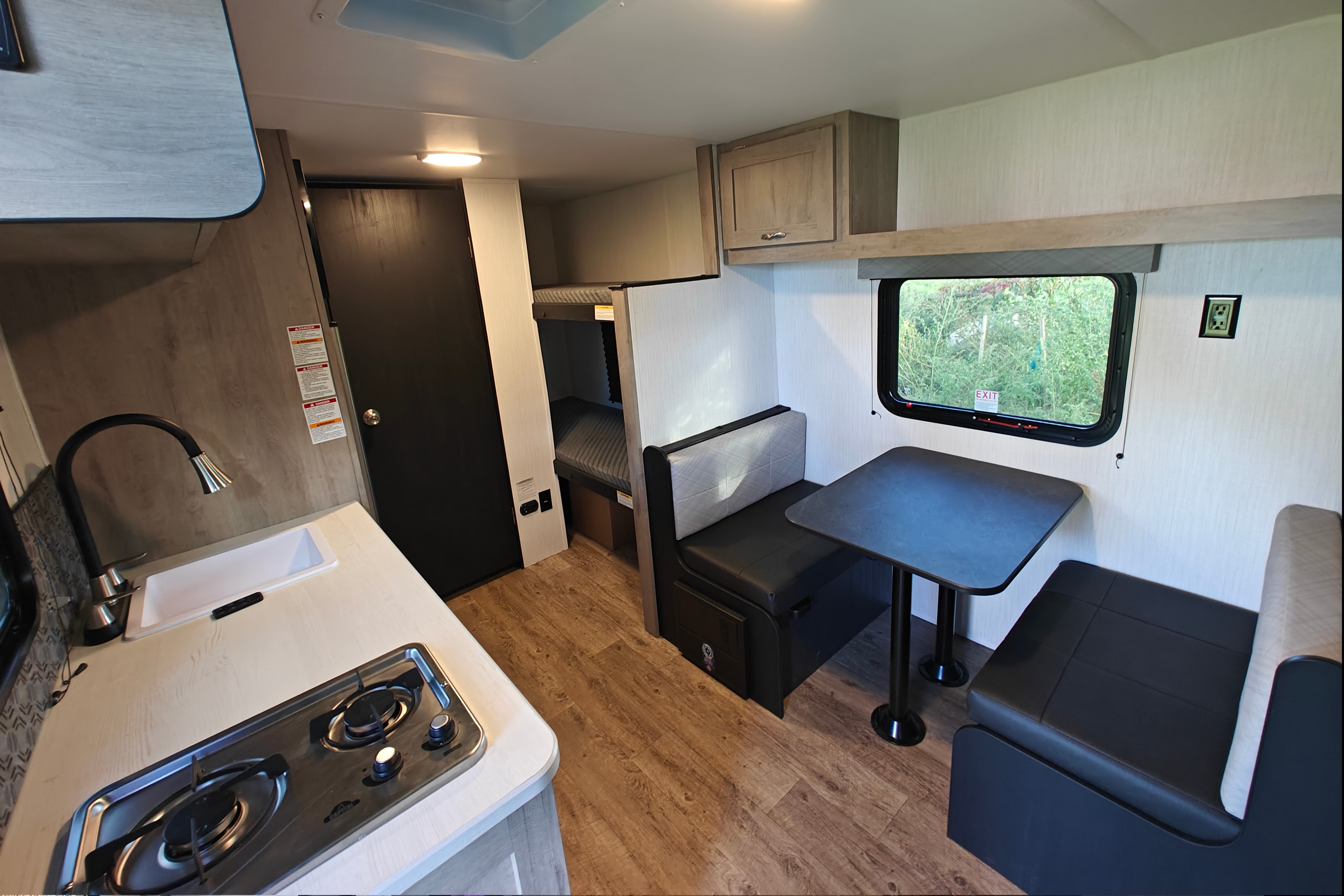 David's Cruiser RV Avenir 17BH Travel Trailer