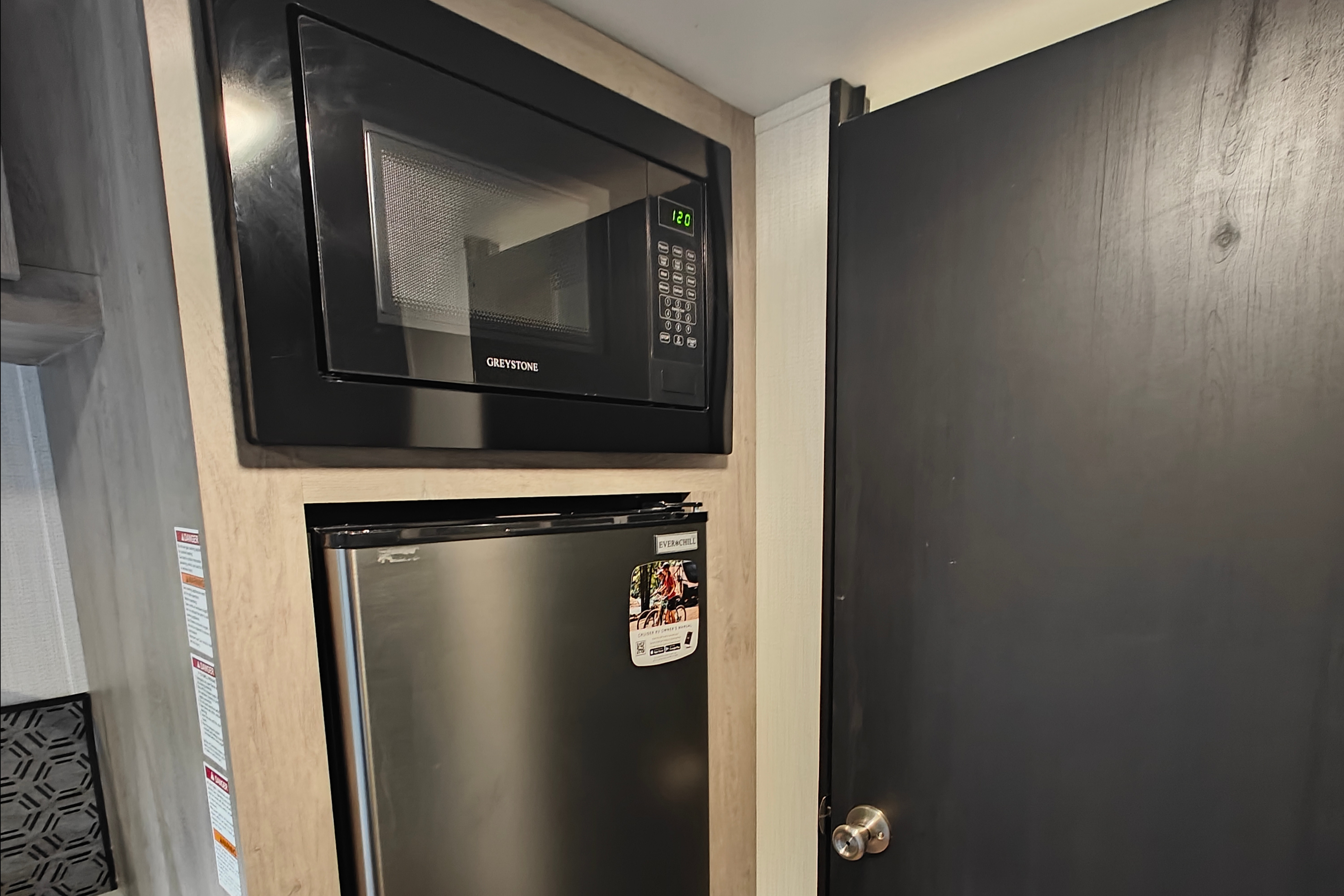 David's Cruiser RV Avenir 17BH Travel Trailer