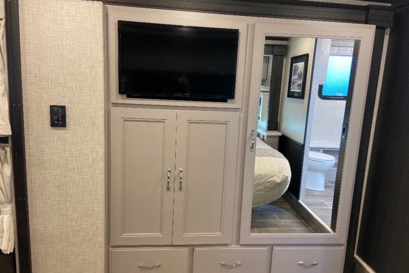 2023 MODEL THOR ARIA COACH Class A