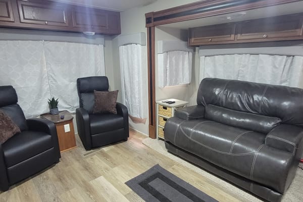 Home away from home! Jayco 32 Travel Trailer