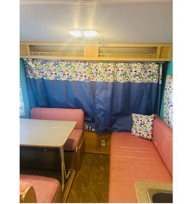 Retro Vintage Hybrid Trailer + Extras Delivery Only