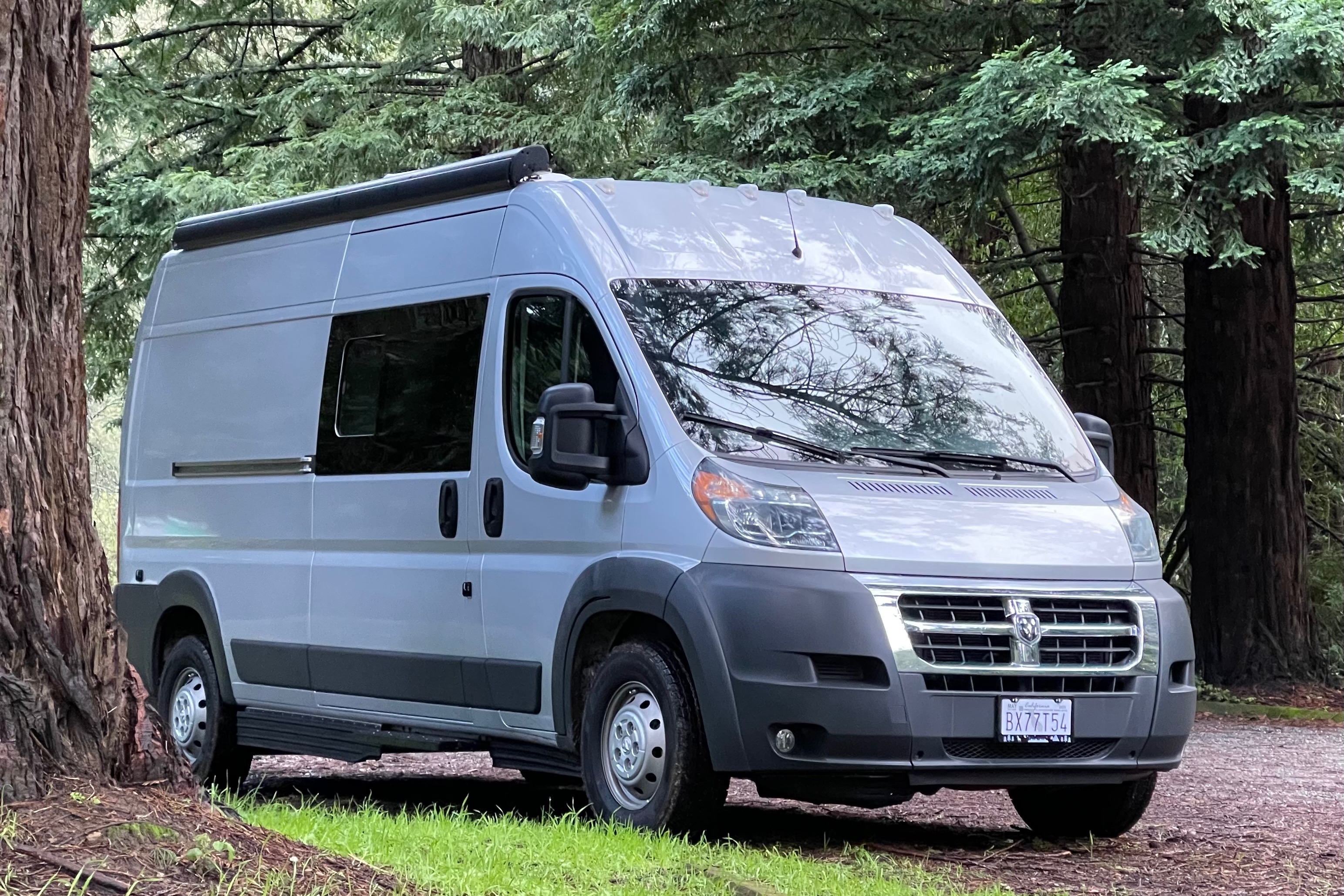 Vanny McVanFace - 2018 Sunlight Van One