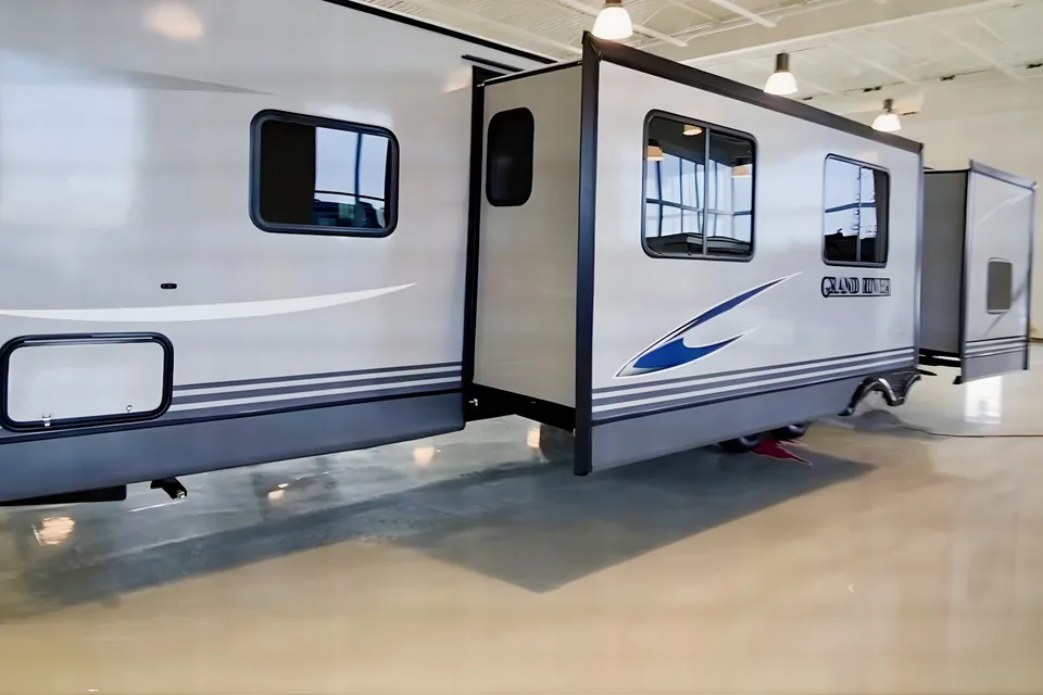 Jackson’s Getaway Rental Bunkhouse Travel Trailer