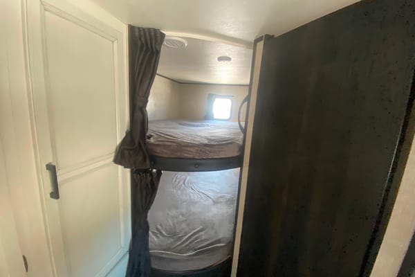 Brad's Jayco Jayco Jay Flight SLX 8 295BHS Travel Trailer
